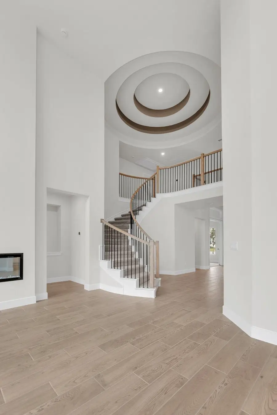 168 Montecilo Dr, Liberty Hill, TX 78642 - Image #2