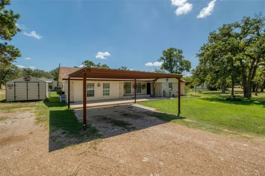 132 Oak Park One, Rockdale, TX 76567 - Image #2