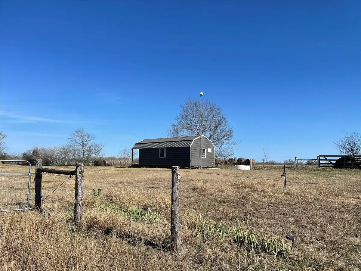 5279 Fm 2762, Flatonia, TX 78941 - #1