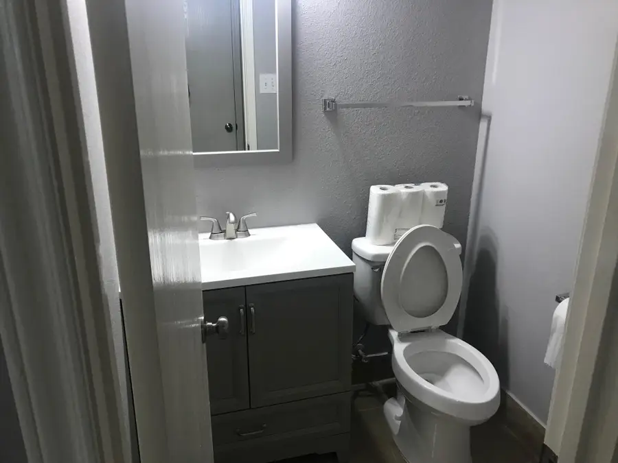 109 Cypress Ct, San Marcos, TX 78666 - Image #3