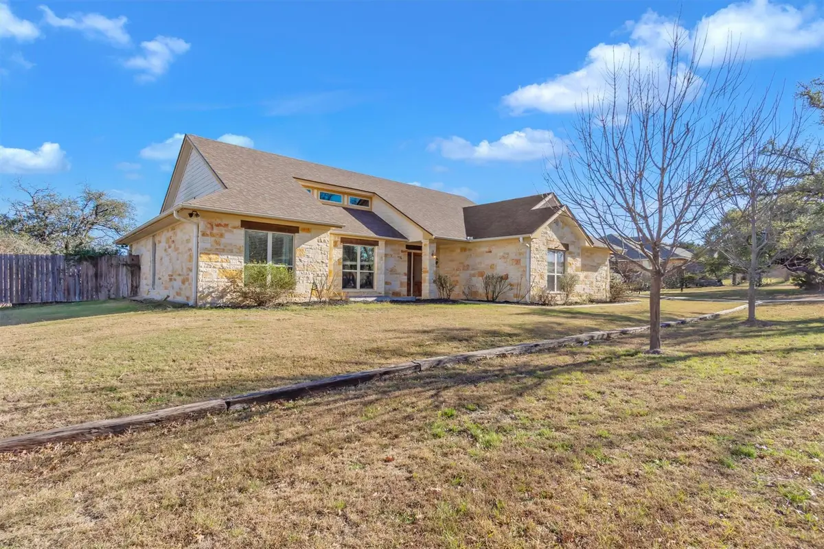 329 Sunrise Hills, Lampasas, TX 76550 - #1