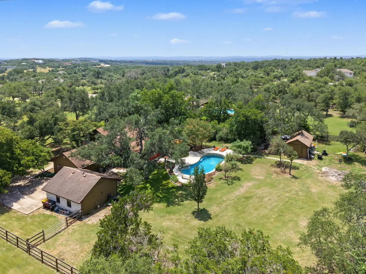 502 S Lariat Cir, Dripping Springs, TX 78620 - #1