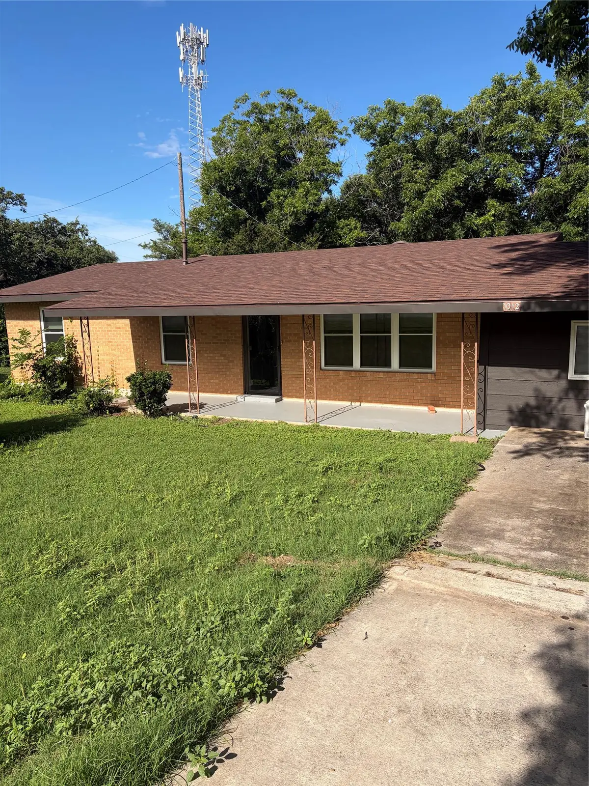 1012 N Water St, Burnet, TX 78611 - #1