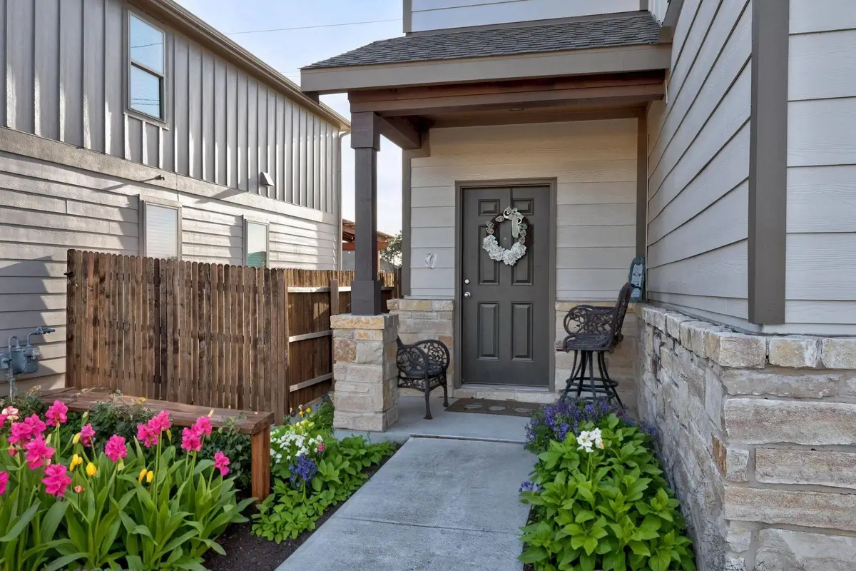 204 Perugia St, Liberty Hill, TX 78642 - Image #1