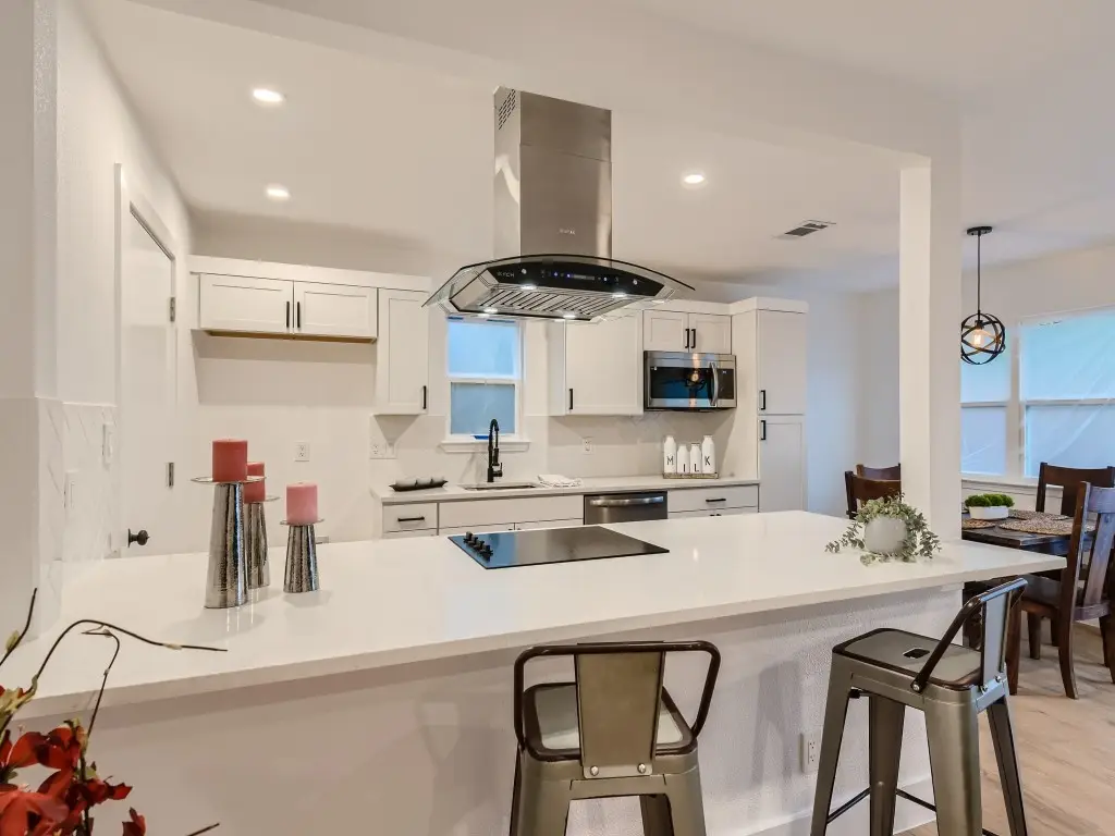 3421 Galesburg Dr, Austin, TX 78745 - #1