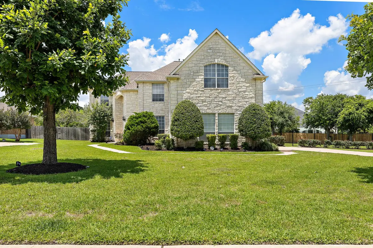 3818 Forest Creek Dr, Round Rock, TX 78664 - #1