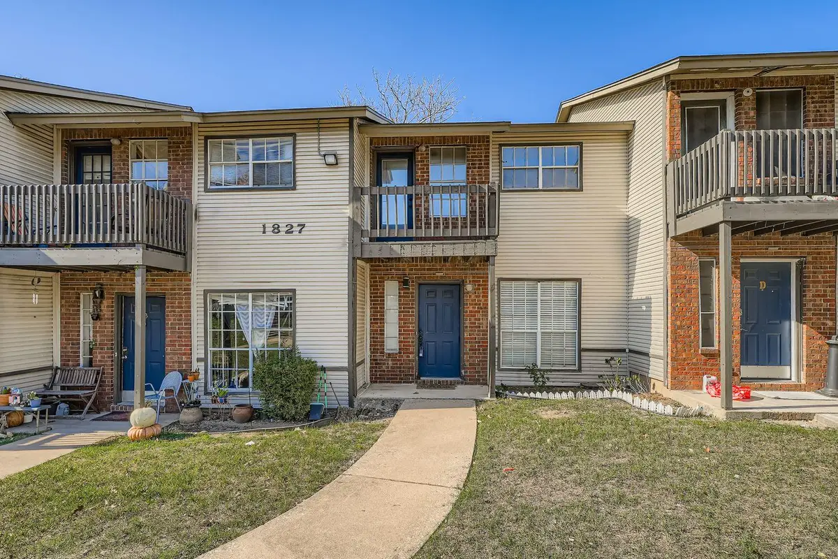1827 River Crossing Cir, Austin, TX 78741 - Image #1