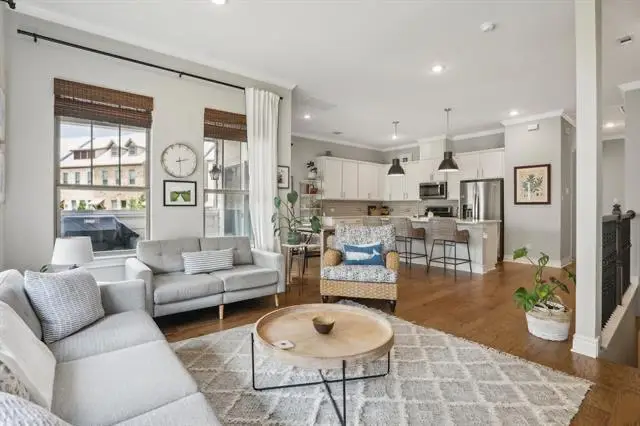 332 Adams St, Georgetown, TX 78628 - #3
