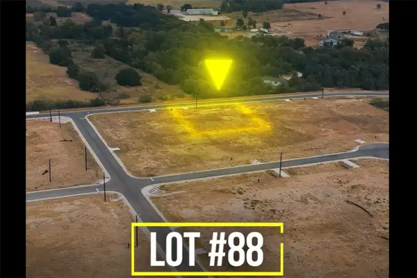 167 Palisade Rd, Elgin, TX 78621