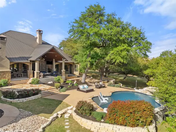 220 Escalera Pkwy, Georgetown, TX 78628