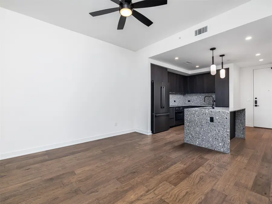 84 East Ave #3907, Austin, TX 78701 - #3
