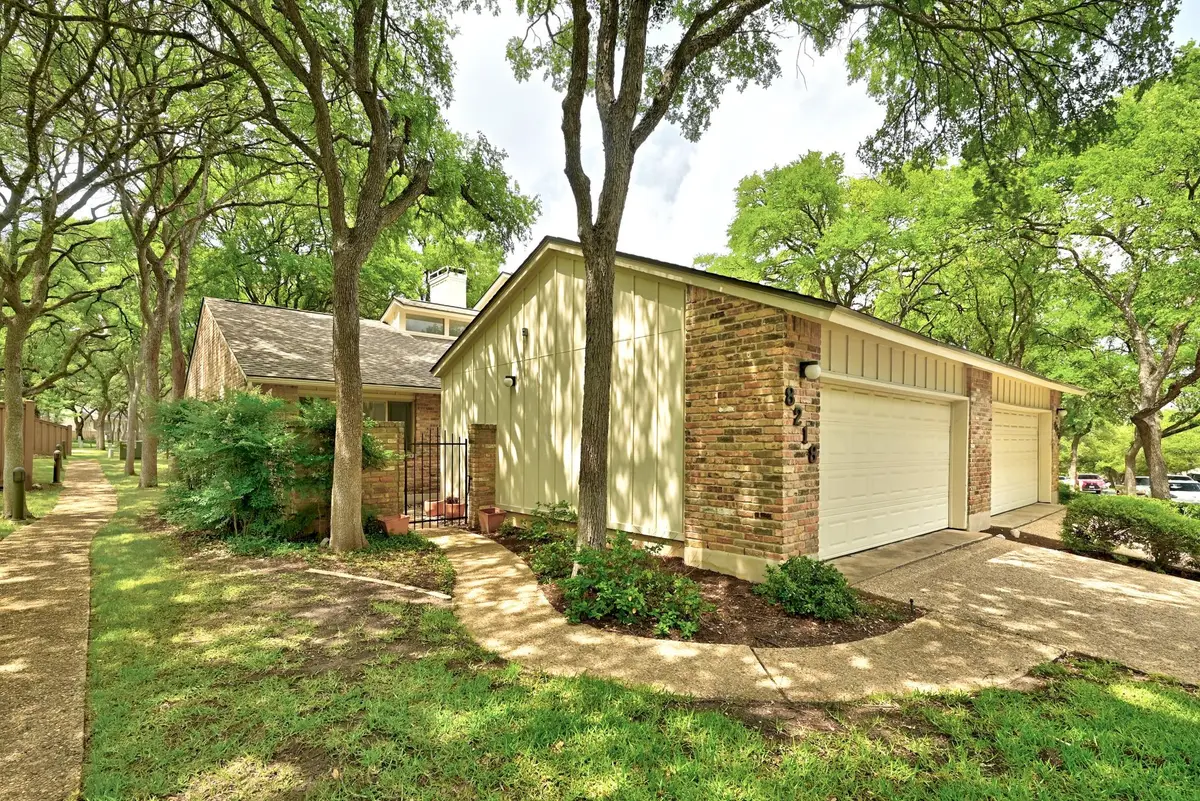 8218 Summer Place Dr, Austin, TX 78759 - #1