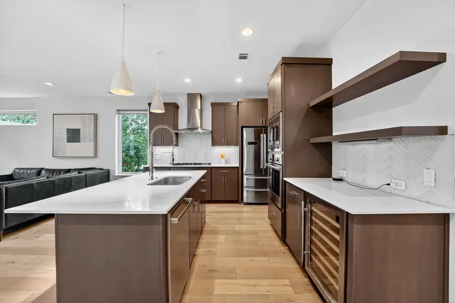 2301 Bluebonnet Ln #5, Austin, TX 78704 - Image #3