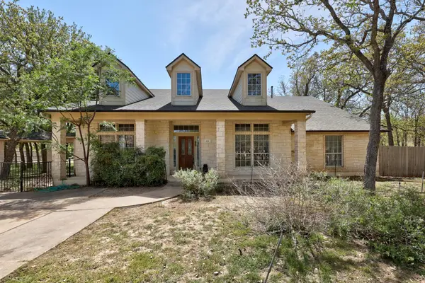 105 Oak Plaza Dr, Georgetown, TX 78628