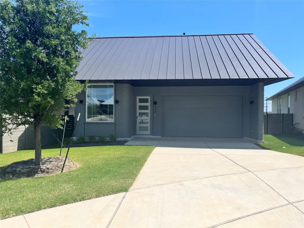 104 Rough Creek Rd, Georgetown, TX 78628 - Image #1