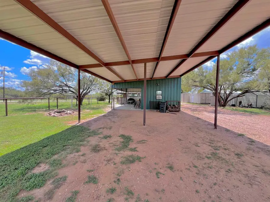 175 Elmer Rd, Llano, TX 78643 - #2