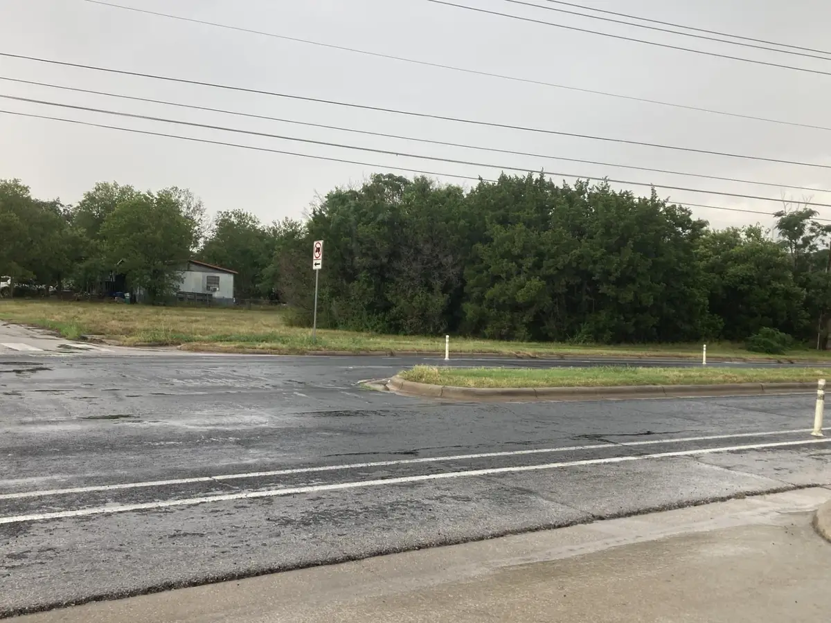 8007 Persimmon Trl, Austin, TX 78745 - #1