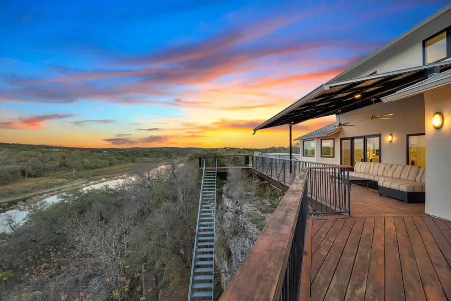 24710 Fossil Trl, Spicewood, TX 78669 - Image #3