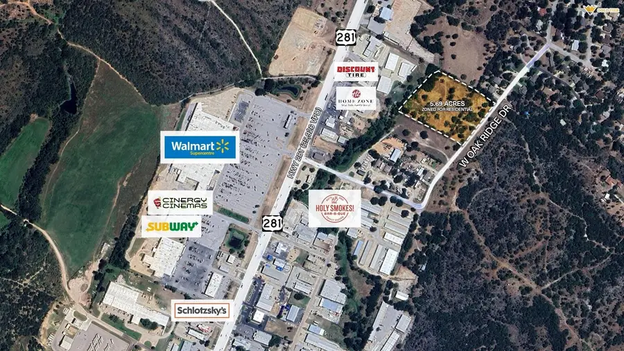 569 W Oak Ridge Dr, Marble Falls, TX 78654 - Image #3