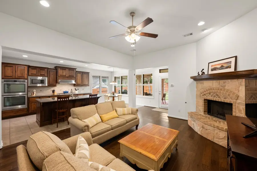 178 Spyglass Cv, Austin, TX 78737 - #3