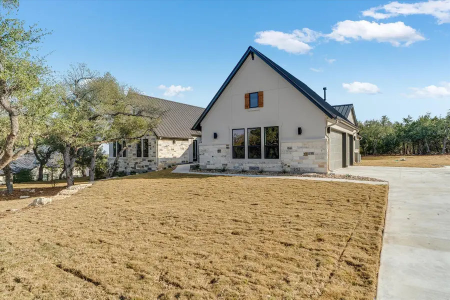 202 Brown Saddle Cv, Driftwood, TX 78619 - #2