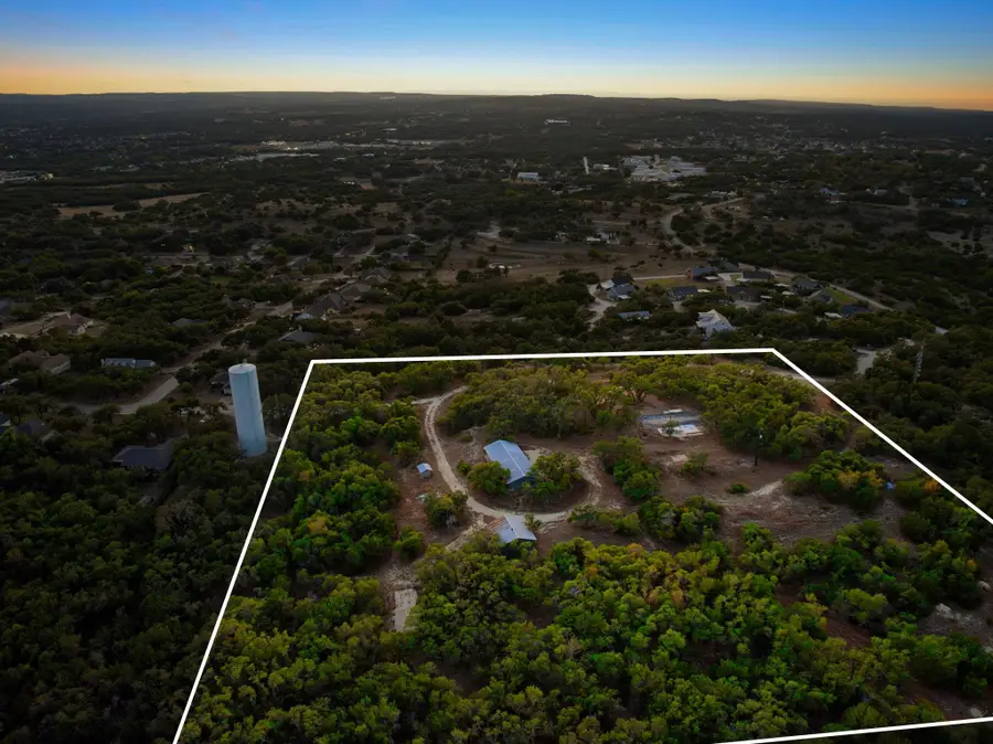 520 Harmon Hills Cv, Dripping Springs, TX 78620 - #2