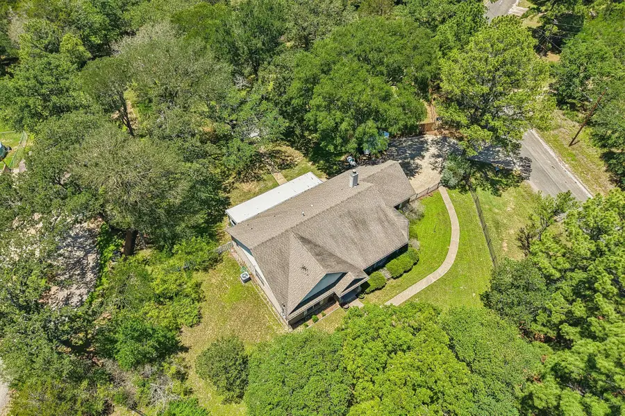 241 Laura Ln, Bastrop, TX 78602 - #3