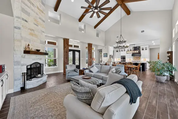 645 Strada Luca, Florence, TX 76527