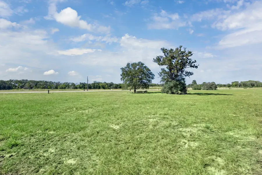 105 Nyala Ln, Rosanky, TX 78616 - Image #3