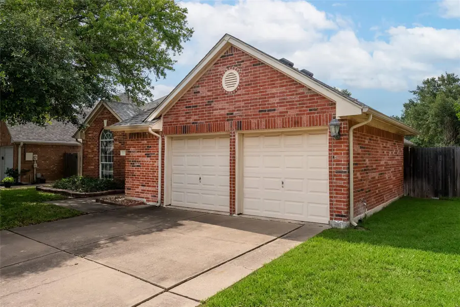 1853 Dapplegrey Ln, Austin, TX 78727 - #3