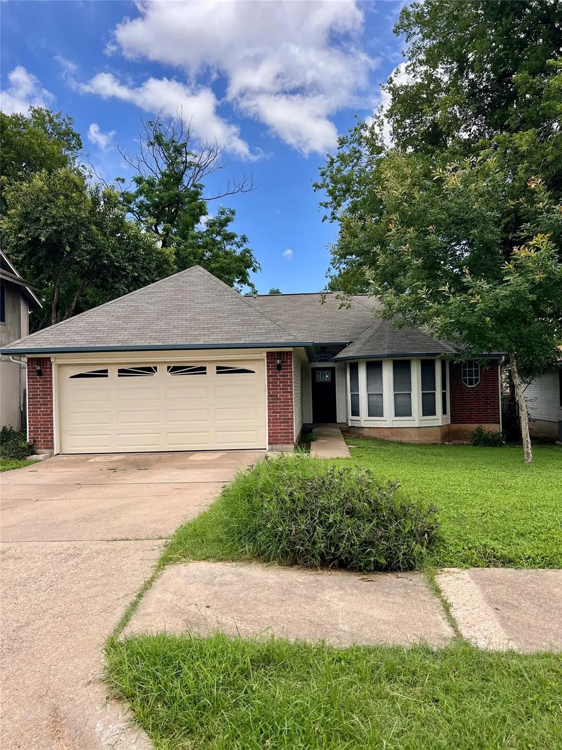 5404 China Berry Rd, Austin, TX 78744 - #1