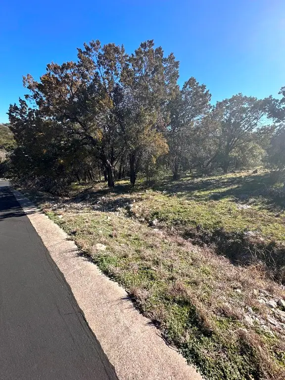 707 Fawn, Horseshoe Bay, TX 78657