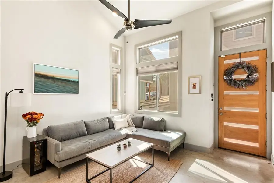 1807 Ulit Ave #B, Austin, TX 78702 - #3