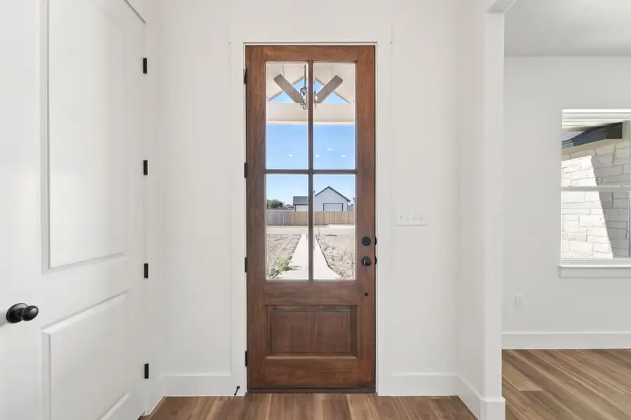 5207 Hollow Ranch Dr, Salado, TX 76571 - Image #2