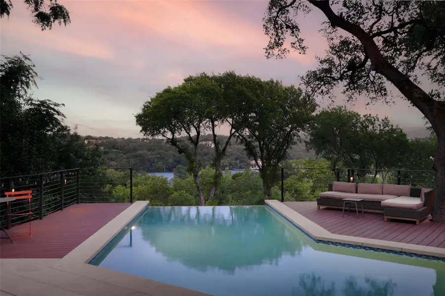 5301 Maryanna Dr, Austin, TX 78746 - Image #2