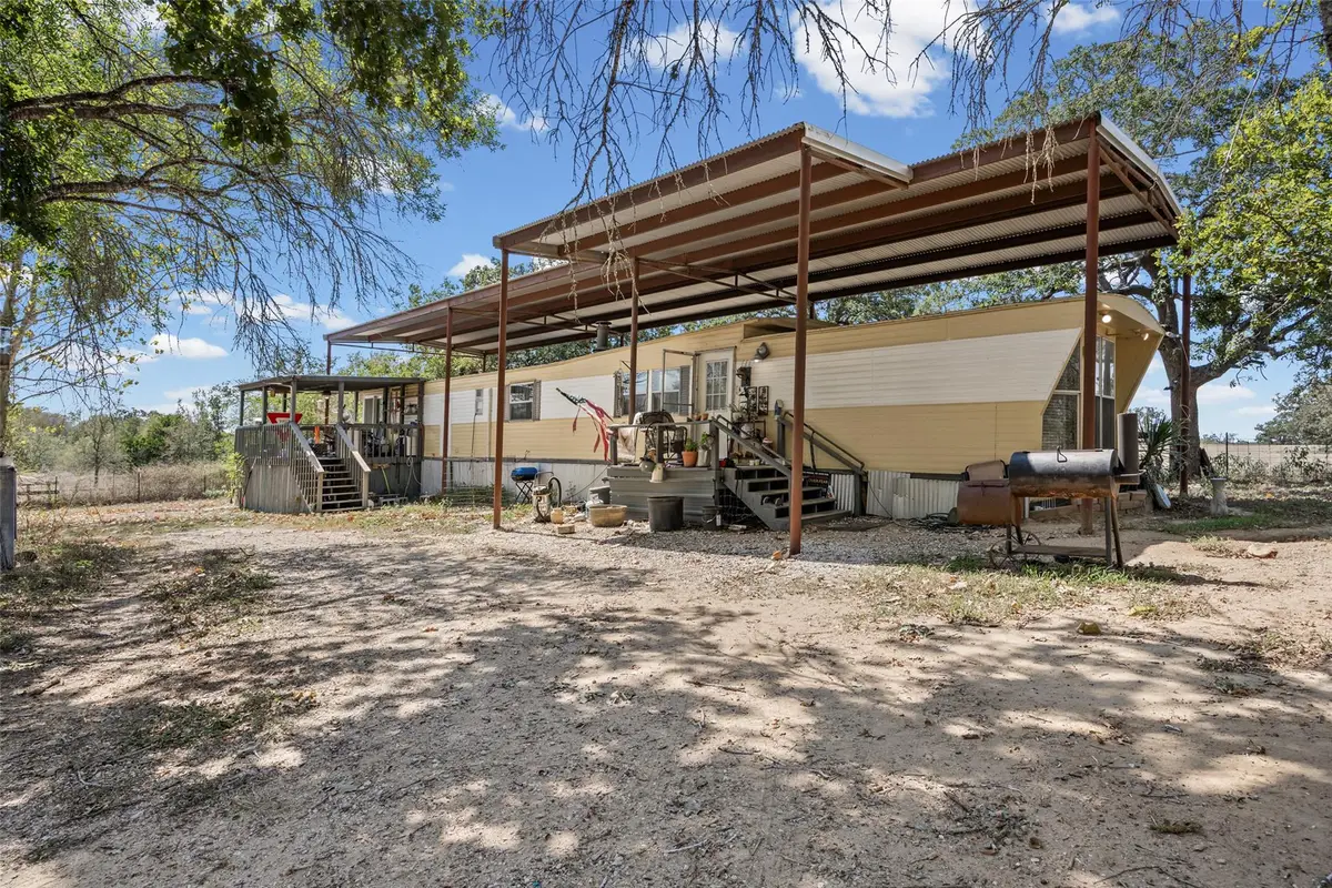 336 Boulder Ln, Dale, TX 78616 - #1