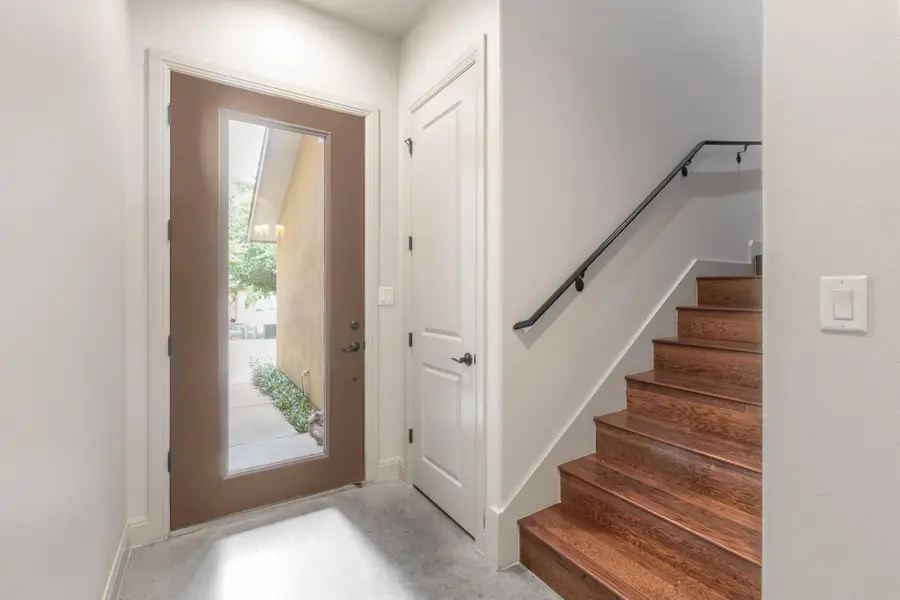 2310 Thornton Rd #A, Austin, TX 78704 - Image #3