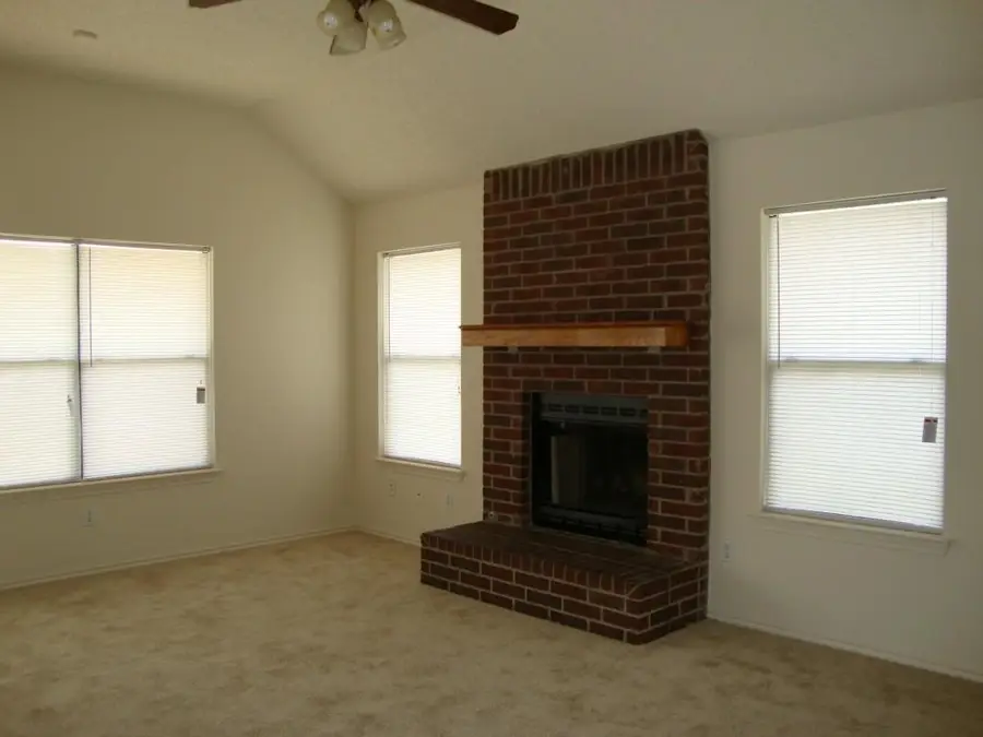 1007 Black Locust Dr, Pflugerville, TX 78660 - #3