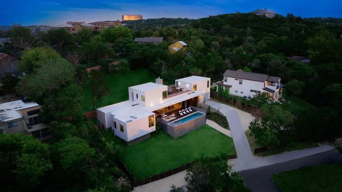 7120 Clifton Ln, Austin, TX 78746 - #1