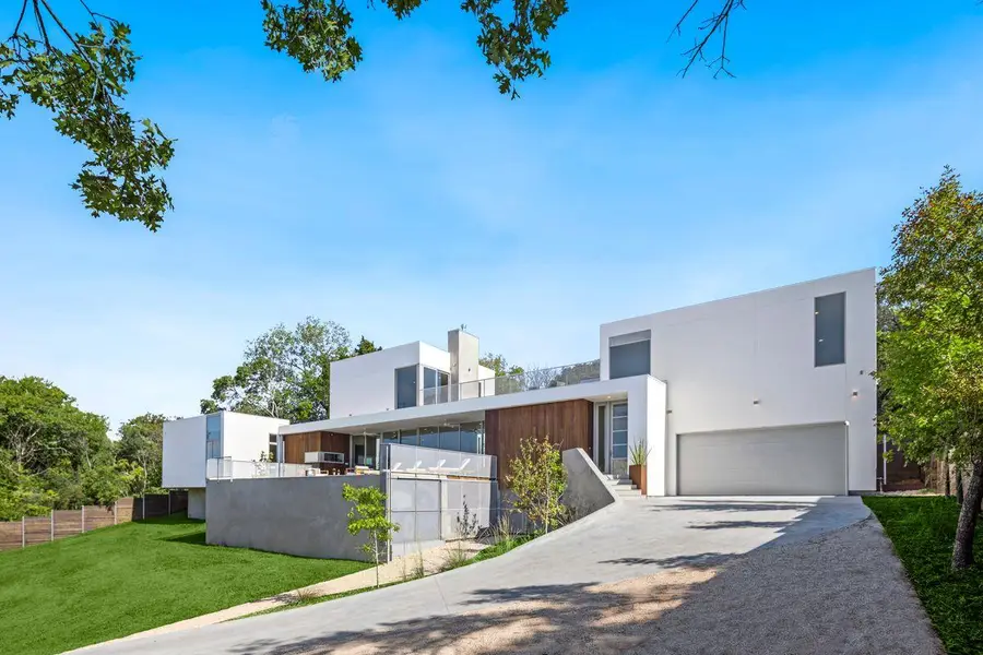 7120 Clifton Ln, Austin, TX 78746 - #2