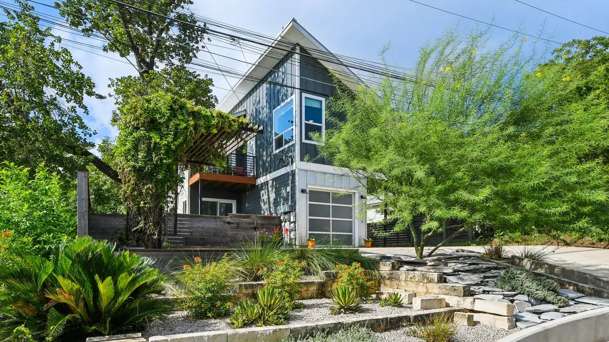 2211 New York Ave #A, Austin, TX 78702 - Image #1