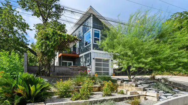 2211 New York Ave #A, Austin, TX 78702