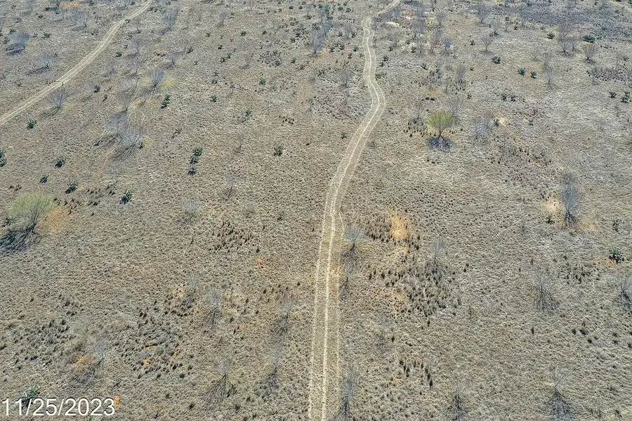 TR 2 000 Us Hwy 85, Dilley, TX 78017 - Image #3
