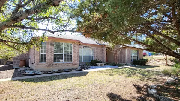 21142 Northland Dr, Lago Vista, TX 78645