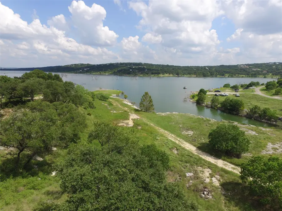 1516 Ensenada Dr, Canyon Lake, TX 78133 - #2