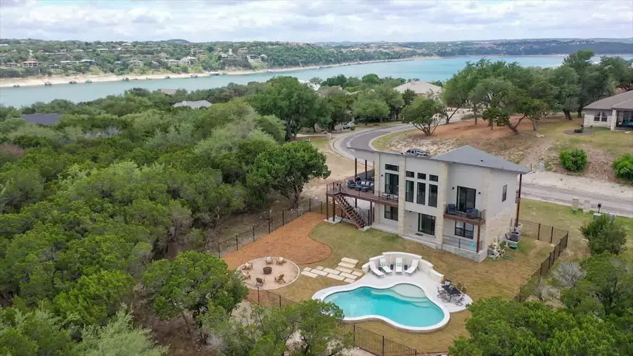 18407 Lakeland Dr, Point Venture, TX 78645 - #2