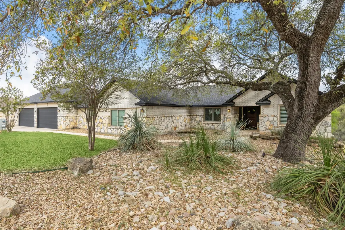 515 Wesley Ridge Dr, Spicewood, TX 78669 - Image #1