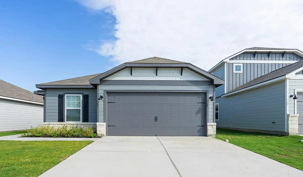 112 Paria Ct, Jarrell, TX 76537 - Image #1