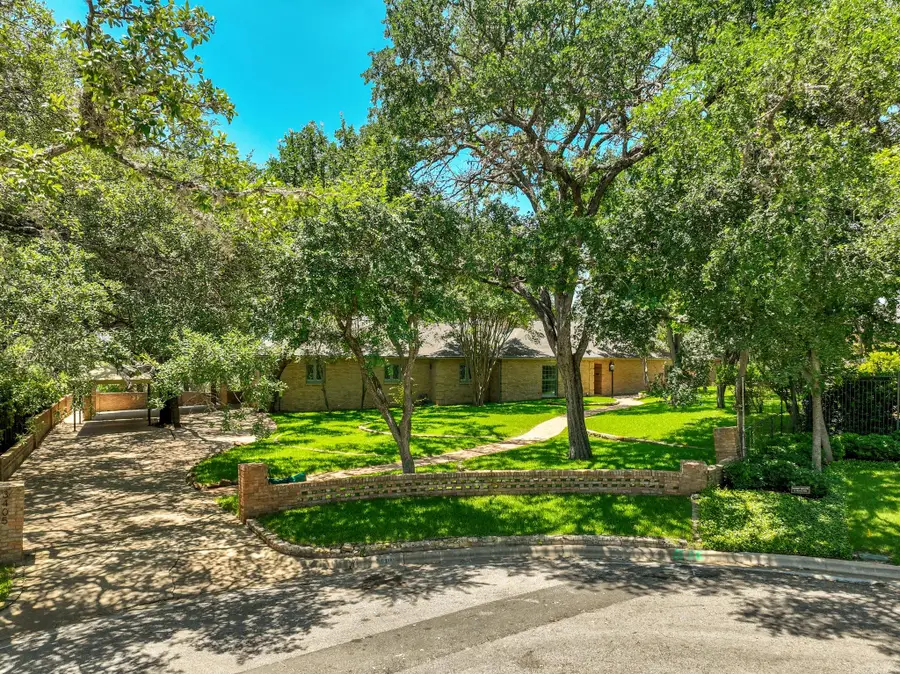 3405 Westledge Cir, Austin, TX 78731 - #2