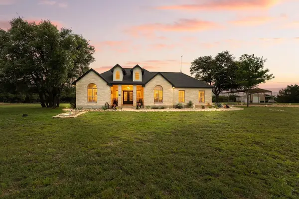 140 Shin Oak Ln, Liberty Hill, TX 78642